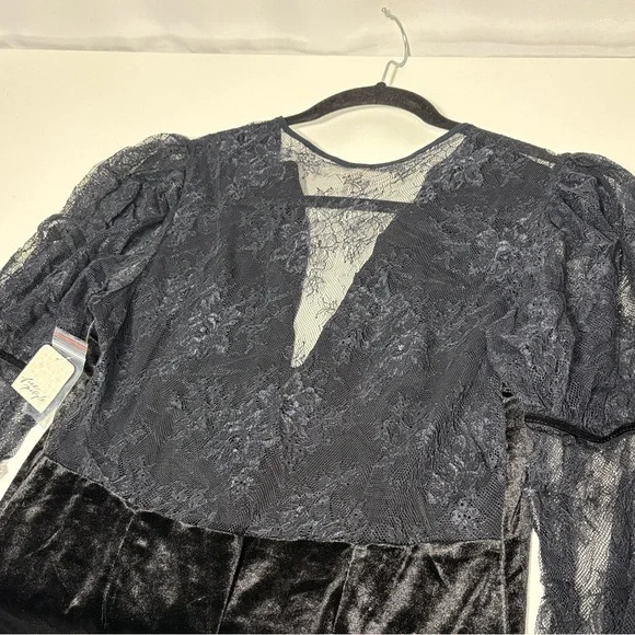 Free People midnight hour Black Velvet with Lace mini dress NWT - Picture 10 of 10